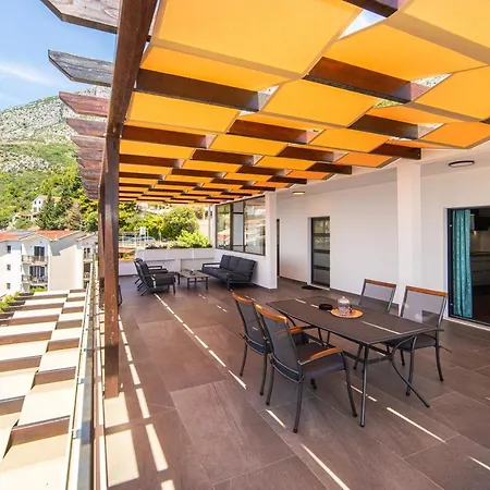 Terrace & View